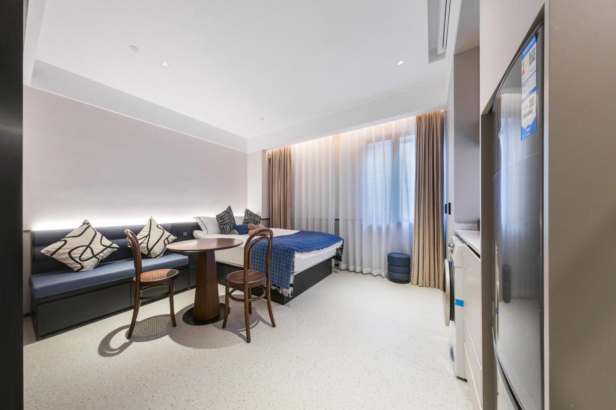 Hotel Xujiahui Grow Suisse Place 4*